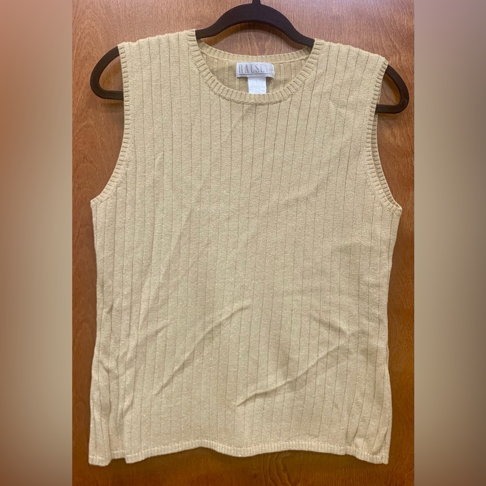 Vintage Ralsey tan/gold metallic highneck sweater lightweight size large